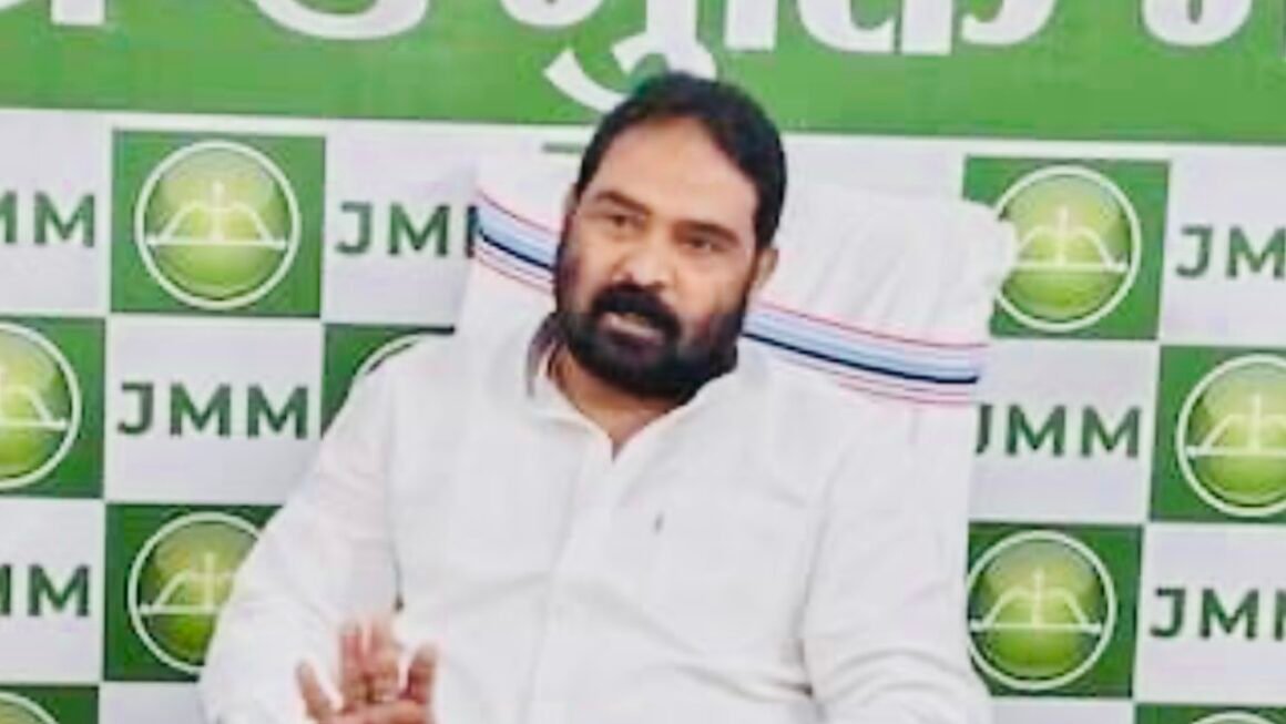 भाजपा में समर्पित कार्यकर्ता हाशिए पर, आयातित चेहरे हावी , विनोद कुमार पांडेय